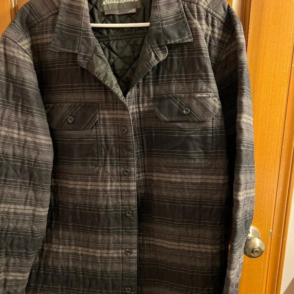 eddie bauer quilted flannel. Mens Lg.